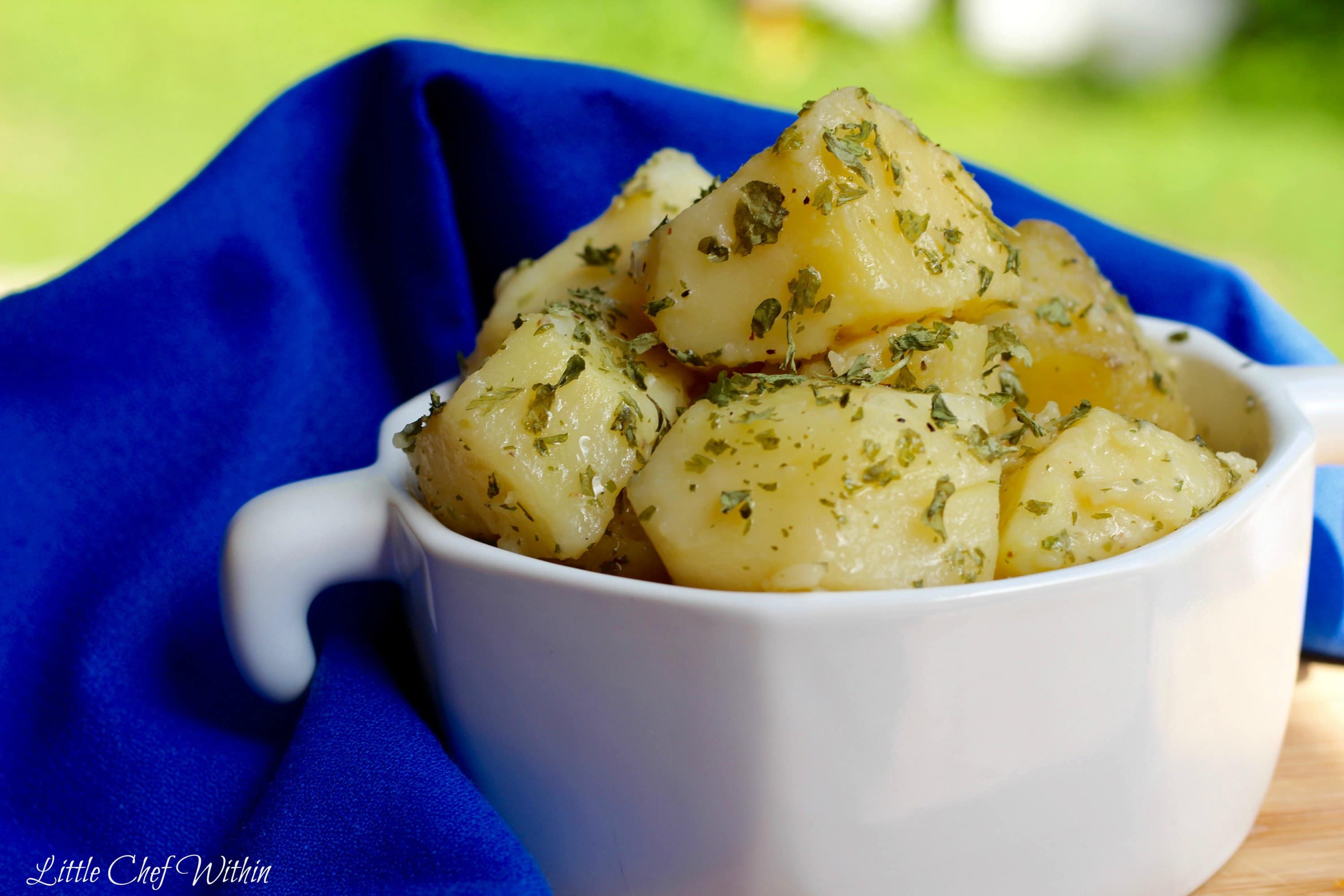 Herbed buttered Potatoes (Stovetop)