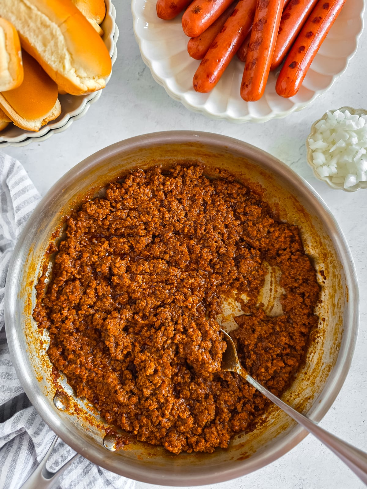 A delicious homemade hot dog sauce with a rich, crumbly texture.