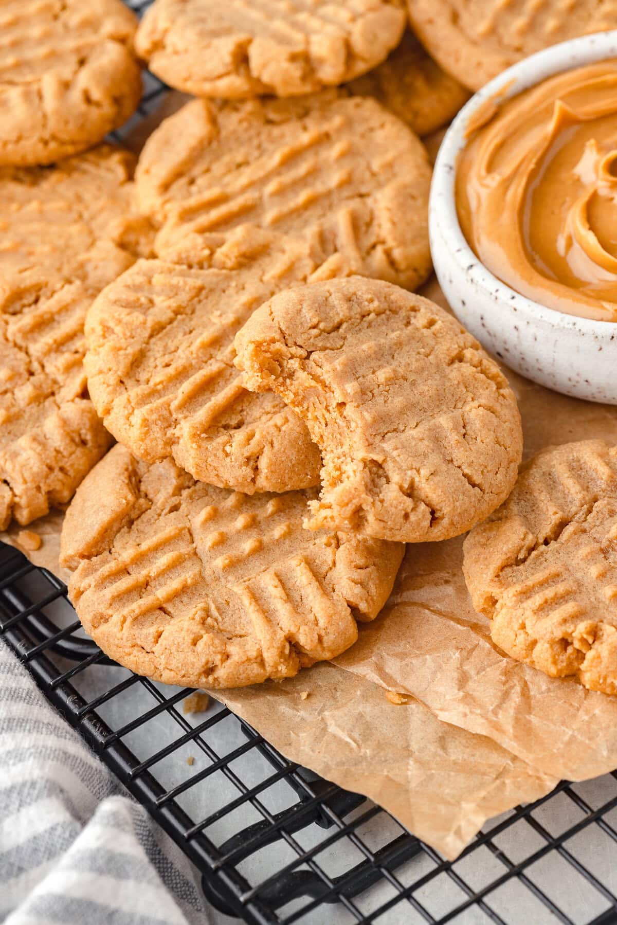 Fresh milled flour peanut butter cookies with a creamy peanut butter dip.